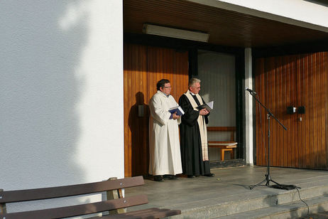 Gräbersegnung in Bad Emstal/Sand